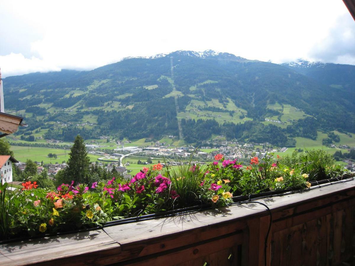 Ferienhaus Schneiderhausl Zillertal Apartman Stummerberg Kültér fotó